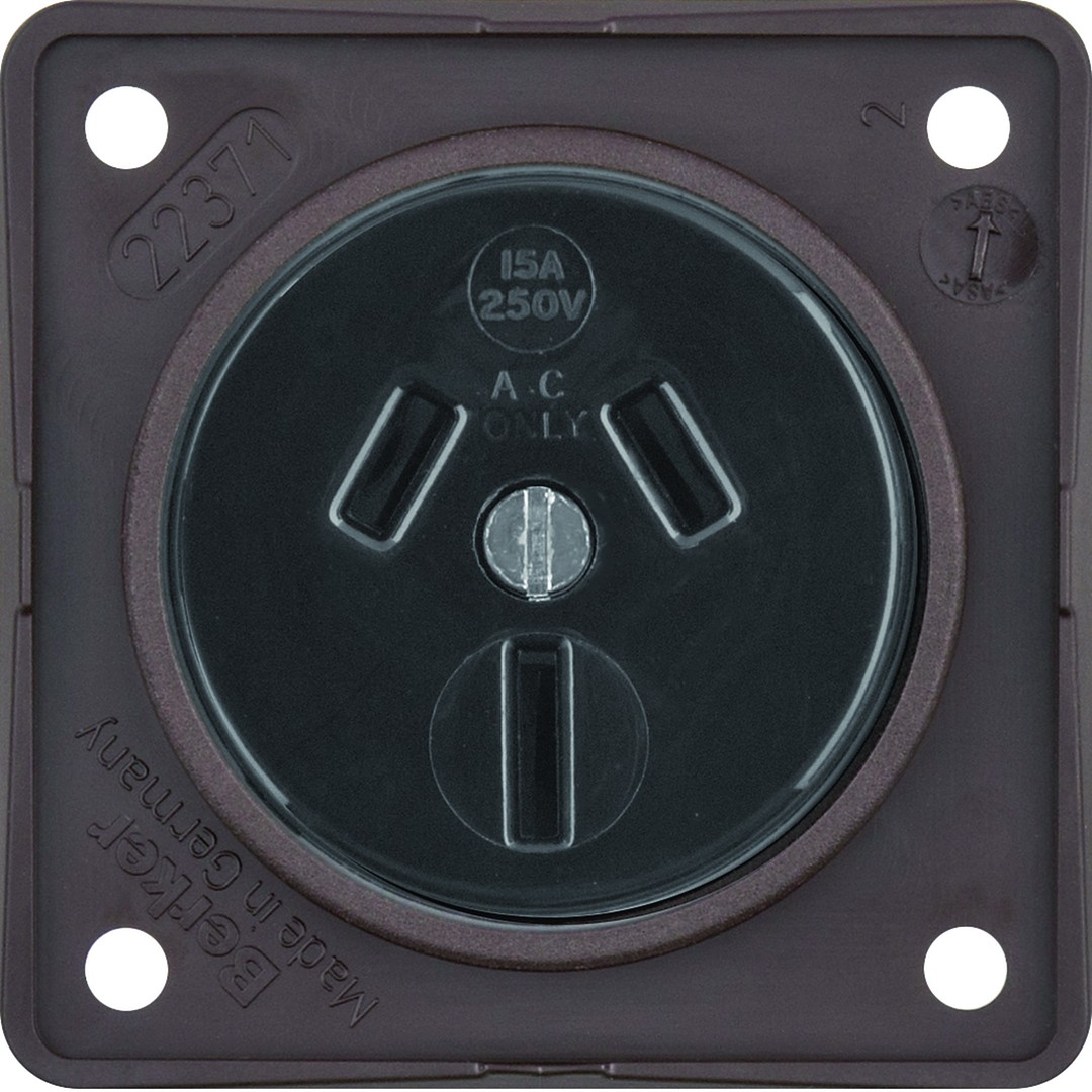 Pistorasia 1-osainen AUS 15A/250VAC, Integro, ruskea matta