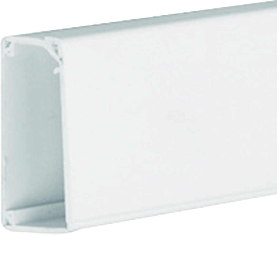 Asennuskanava tarralla LFR 18x33mm, PVC, liikenteenvalkoinen, rulla 20m
