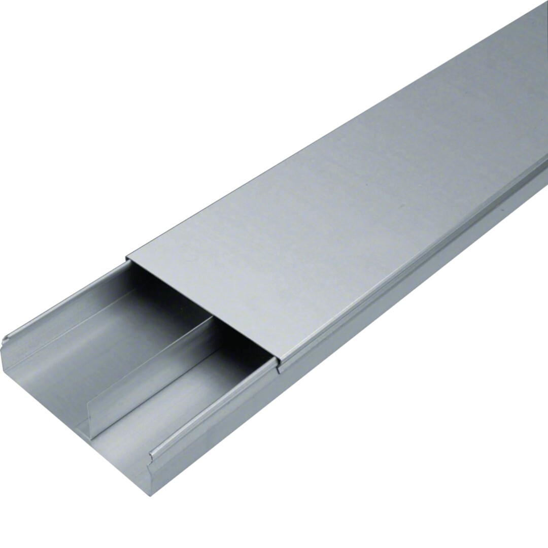 Lattiakanava pintavaluun upotettava 2-osainen teräs UK 190x48mm