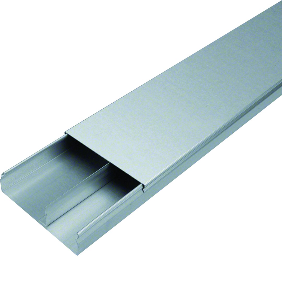 Lattiakanava pintavaluun upotettava 2-osainen teräs UK 190x48mm